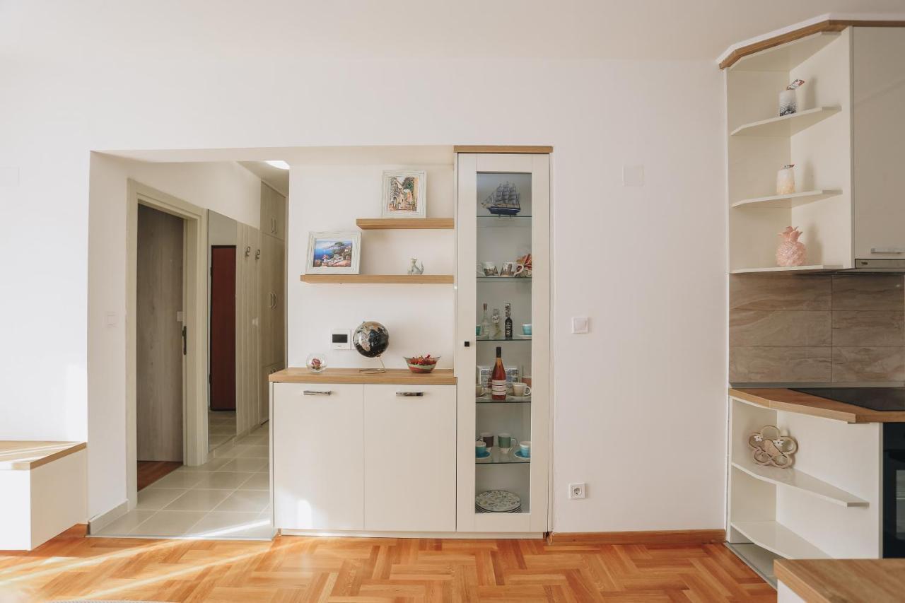 Apartments Viva Oliva Budva Eksteriør bilde